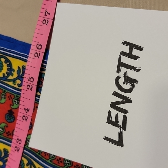 REBECCA Malone Medium V-Neck Patterned Top - Picture 8 of 8